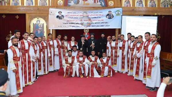 شمامسة الكنيسة 