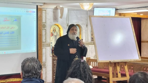 الأنبا ميخائيل أسقف إيبارشية حلوان والمعصرة