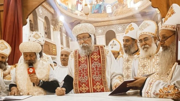 الأنبا إيلاريون أسقف إيبارشية البحيرة