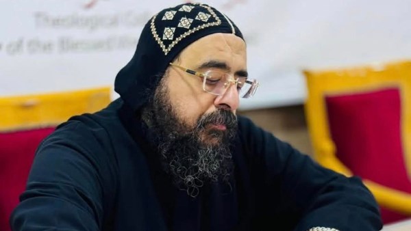 بدء امتحانات الفصل الدراسي الأول بإكليريكية المحرق تحت رعاية الأنبا بيجول| صور