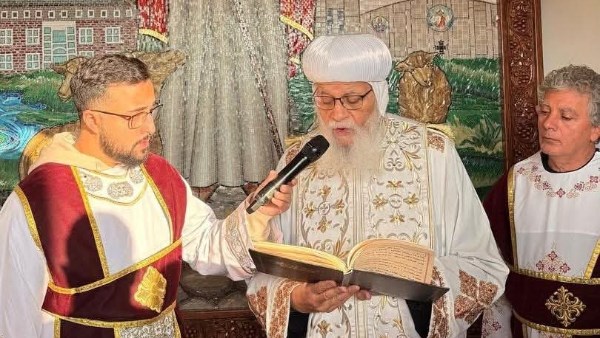 الأنبا أرساني أسقف هولندا