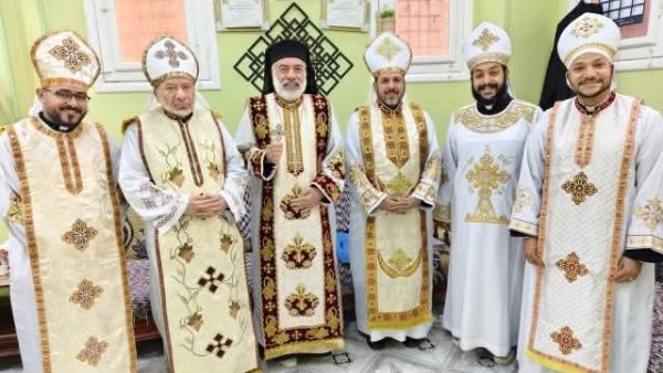 الأنبا باسيليوس 