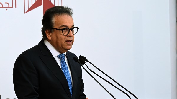 الدكتور خالد عبد الغفار