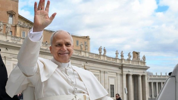 البابا لاون 