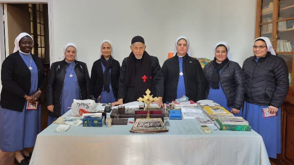 التهنئة بعيد الميلاد المجيد 