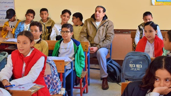 مدير المديرية خلال زيارات المدارس 