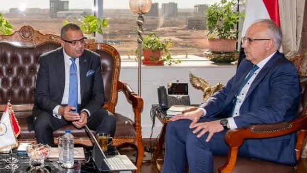 محافظ جنوب سيناء مع وزير الري 