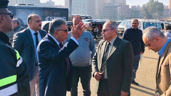 محافظ الدقهلية يتفقد موقف سيارات جديلة بالمنصورة ويؤكد: متابعة مستمرة لانتظام حركة الركوب محافظ الدقهلية يتفقد موقف سيارات جديلة بالمنصورة ويؤكد: متابعة مستمرة لانتظام حركة الركوب