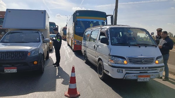محافظ الدقهلية يتابع حملة للكشف عن تعاطي المواد المخدرة بطريق رافد جمصة محافظ الدقهلية يتابع حملة للكشف عن تعاطي المواد المخدرة بطريق رافد جمصة