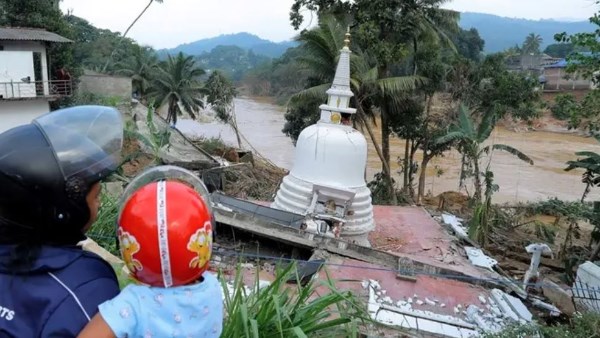 فيضانات سريلانكا