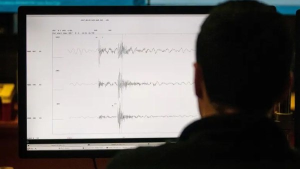 زلازل تضرب العالم بشكل مستمر