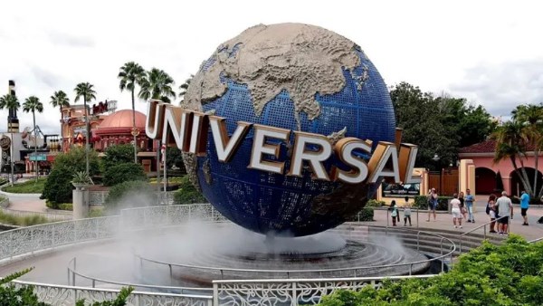 يونيفيرسال ستوديوز