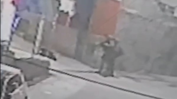 الاحتلال يعدم صبي بغزة