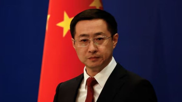  المتحدث باسم وزارة الخارجية لين جيان