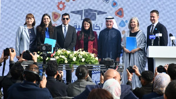 وزير الشباب والرياضة