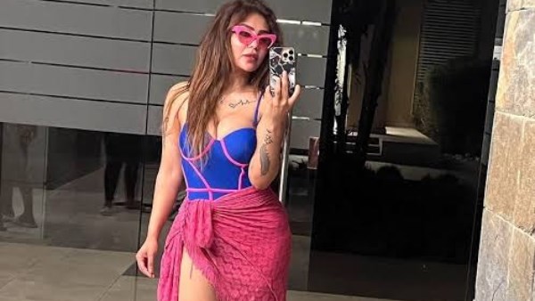 هدير عبدالرازق 