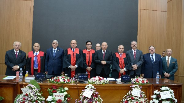 رئيس الاعلي للقضاء 