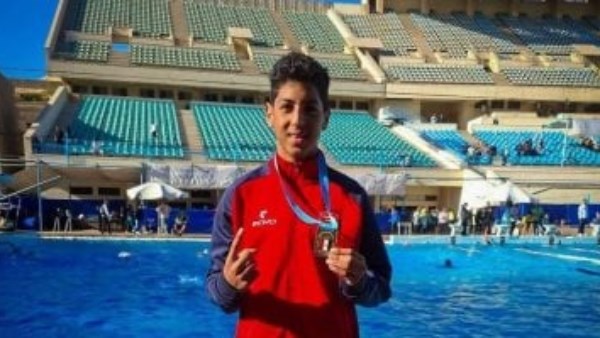 السباح يوسف