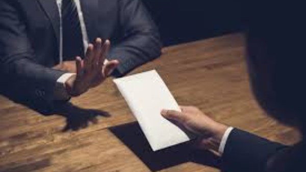 رشوة - أرشيفية