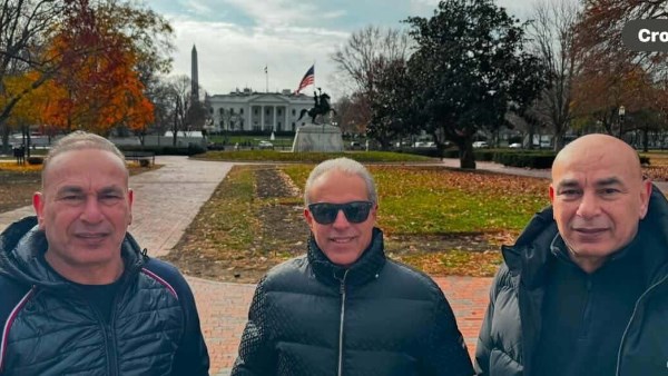 حسام وإبراهيم حسن رفقة الدرندلي