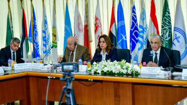 وزيرة البيئة 