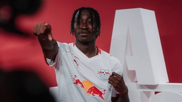 الجناح الإيفواري الشاب يان ديوماندي