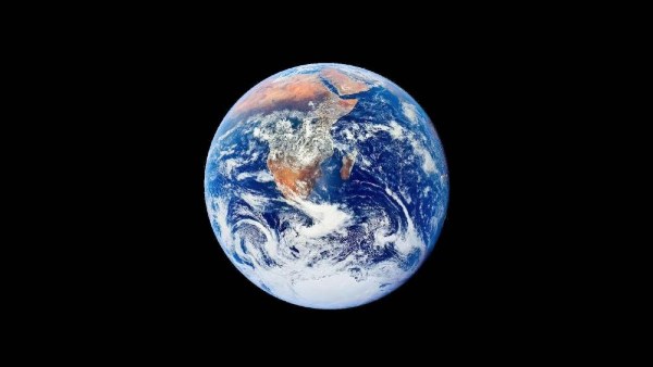 الكرة الزرقاء .. لقطة تغير نظرة البشرية إلى كوكبها الكرة الزرقاء .. لقطة تغير نظرة البشرية إلى كوكبها
