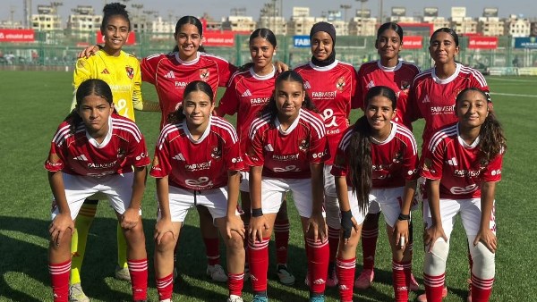 فريق الناشئات لكرة القدم بالنادي الاهلي 