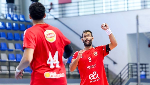 الأهلي يواجه طلائع الجيش في بطولة دوري اليد