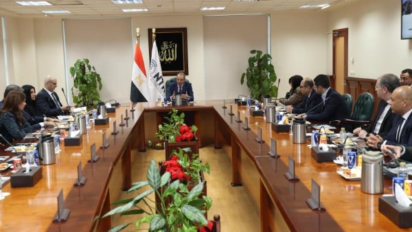 وزير الاتصالات 