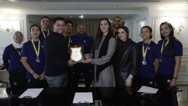 صدى البلد يكرم اتحاد الريشة الطائرة 