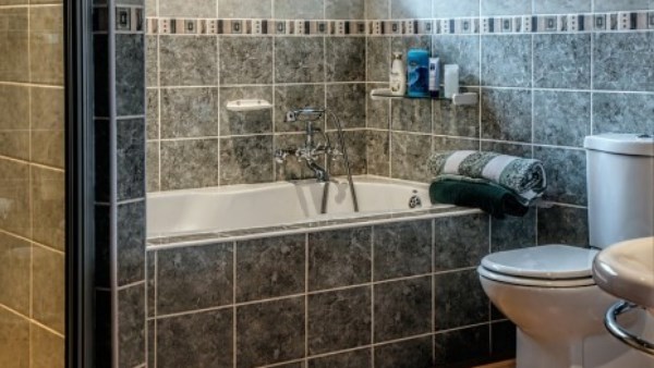 دعاء نبوي يجب قوله قبل دخول الخلاء للتستر من أعين الجن دعاء نبوي يجب قوله قبل دخول الخلاء للتستر من أعين الجن