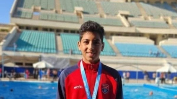 السباح الراحل يوسف محمد 