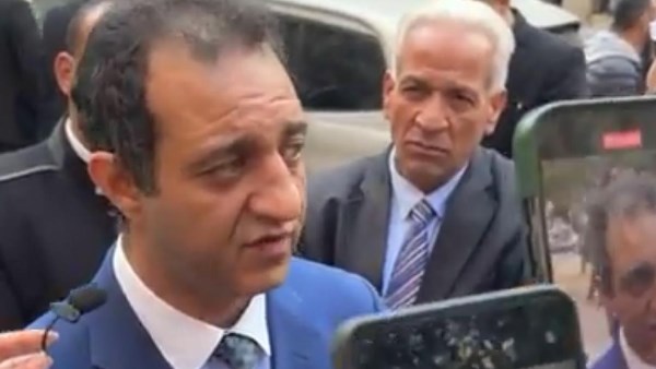 احمد مرتضى منصور عقب الجلسة