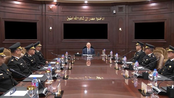 وزير الداخلية في الاجتماع 