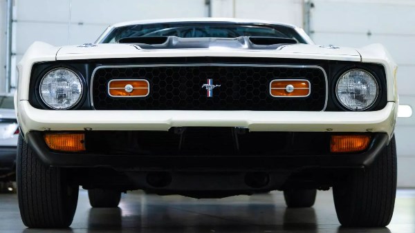 سيارة نادرة فورد موستانج 