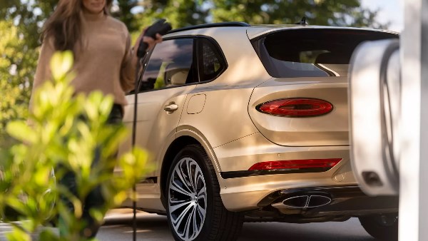 سيارات بنتلي