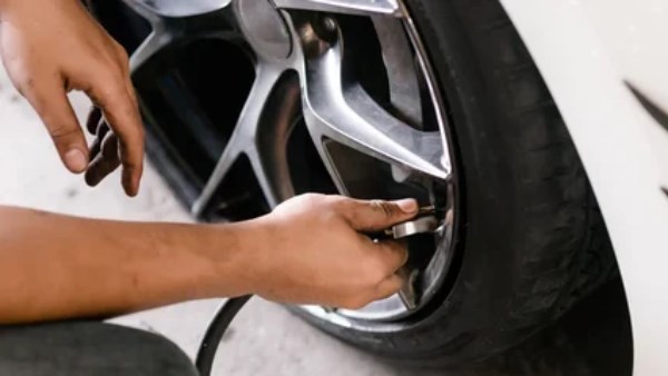 نفخ الإطارات 