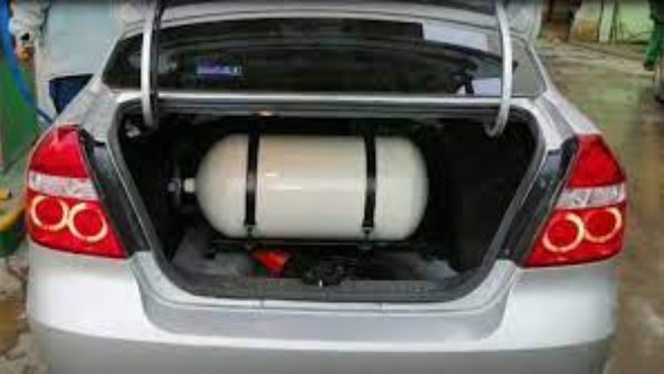 تحويل السيارة إلي غاز