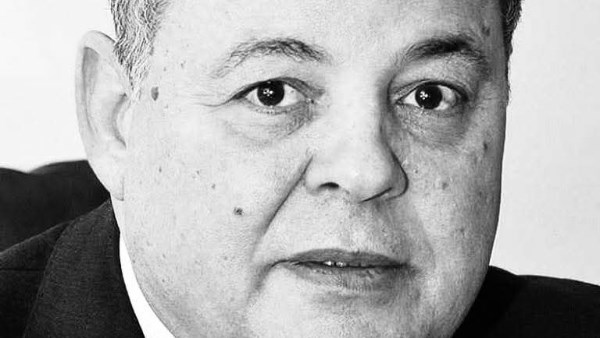 الراحل الدكتور صابر عرب