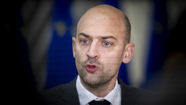 جان نويل بارو- وزير الخارجية الفرنسي 