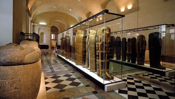 متحف اللوفر