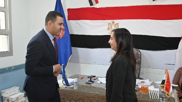 محافظ البحيرة تتفقد عددًا من اللجان لمتابعة سير الاستحقاق الانتخابي