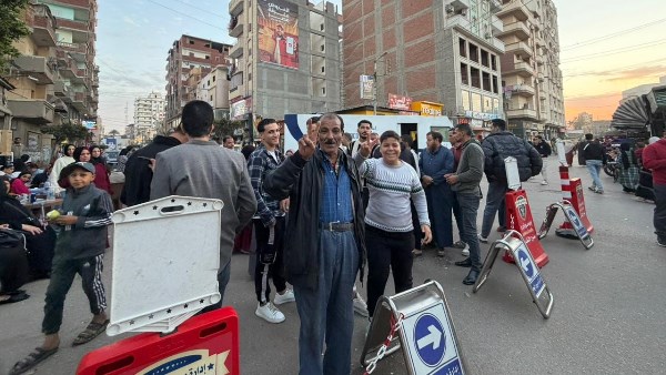 محافظ البحيرة