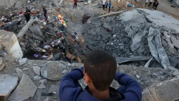 الدمار الذي يخلفه العدوان الإسرائيلي علي غزة