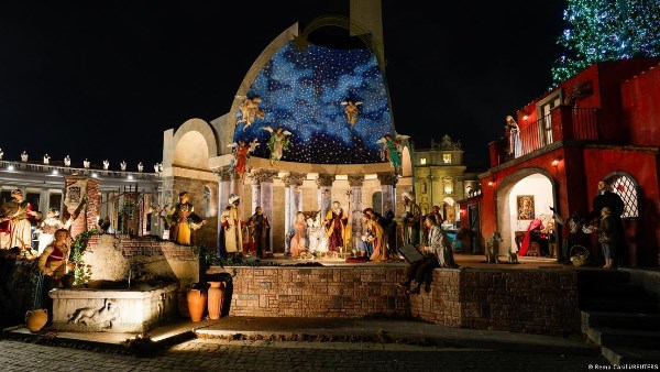 احتفالات عيد الميلاد بالفاتيكان