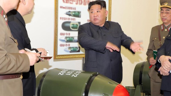 زعيم كوريا الشمالية