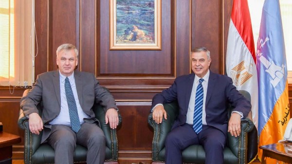 محافظ الإسكندرية مع السفير الألماني بالقاهرة 