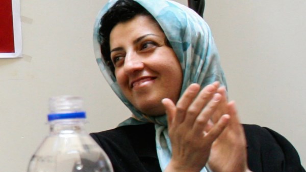 نرجس محمدي الحائزة على جائزة نوبل للسلام