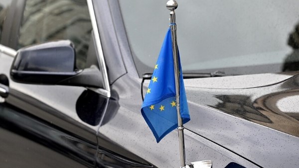 4 دول أوروبية تؤيد تجميد الأصول الروسية على المدى الطويل 4 دول أوروبية تؤيد تجميد الأصول الروسية على المدى الطويل